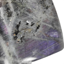 Load image into Gallery viewer, Purple Labradorite Buddha # 105