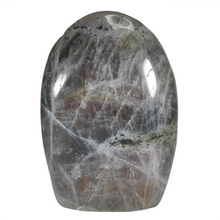 Load image into Gallery viewer, Purple Labradorite Buddha # 162