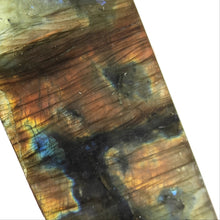 Load image into Gallery viewer, Labradorite Point # 198