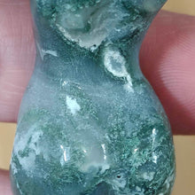 Load image into Gallery viewer, Moss Agate Goddess # 169
