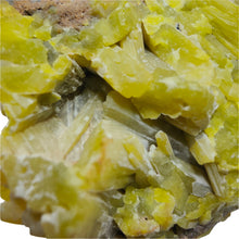 Load image into Gallery viewer, Pyromorphite Specimen # 114
