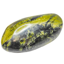 Load image into Gallery viewer, Serpentine Palmstone # 186