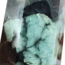 Load image into Gallery viewer, Emerald Point # 72