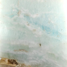 Load image into Gallery viewer, Caribbean Calcite Point # 83
