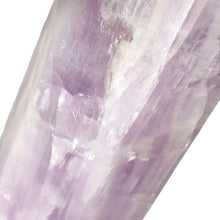 Load image into Gallery viewer, Kunzite Point # 53