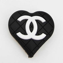 Load image into Gallery viewer, Beads - Silicone Focal #3