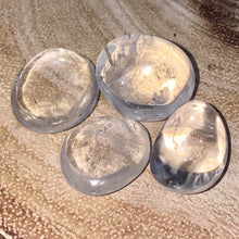 Load image into Gallery viewer, Clear Quartz Tumble