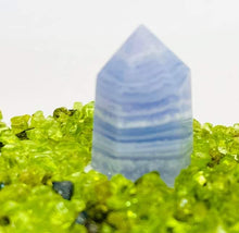 Load image into Gallery viewer, Blue Lace Agate Point # 82