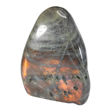 Load image into Gallery viewer, Purple Labradorite Buddha # 153
