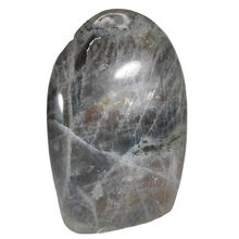 Load image into Gallery viewer, Purple Labradorite Buddha # 162
