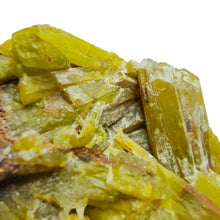 Load image into Gallery viewer, Pyromorphite Specimen # 114
