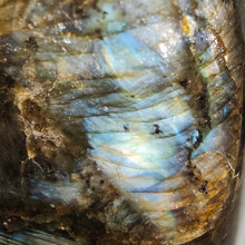 Load image into Gallery viewer, GEORGIA DORNBUSCH - Labradorite Freeform # 31
