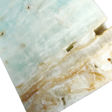 Load image into Gallery viewer, Caribbean Calcite Point # 83

