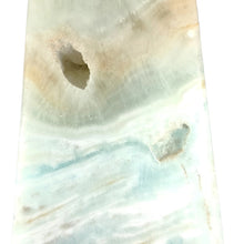 Load image into Gallery viewer, Caribbean Calcite Point # 131
