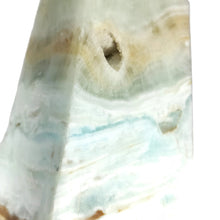 Load image into Gallery viewer, Caribbean Calcite Point # 131
