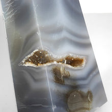 Load image into Gallery viewer, Agate Druzy Point # 8
