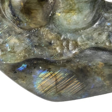 Load image into Gallery viewer, Labradorite Snail #99
