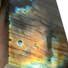 Load image into Gallery viewer, Labradorite Point # 171
