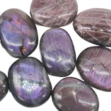 Load image into Gallery viewer, Labradorite Purple Palmstones
