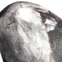 Load image into Gallery viewer, Purple Mica Heart # 6
