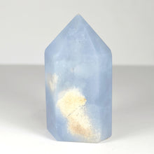 Load image into Gallery viewer, Chalcedony Point # 50
