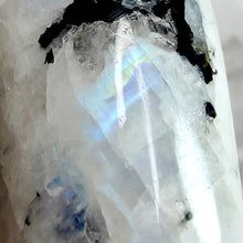 Load image into Gallery viewer, Moonstone Heart # 115
