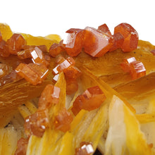 Load image into Gallery viewer, Vanadinite + Barite Specimen # 36
