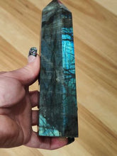 Load image into Gallery viewer, Labradorite Tower #27
