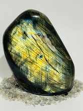 Load image into Gallery viewer, GEORGIA DORNBUSCH - Labradorite Freeform # 31
