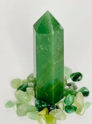 Green Aventurine Point #77