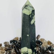 Load image into Gallery viewer, Chrysanthemum Stone Point # 87
