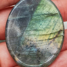 Load image into Gallery viewer, Labradorite Thumbstone
