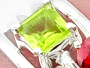 Load image into Gallery viewer, Peridot Stackable Ring
